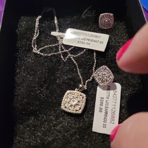Geniune Diamond Cushion cluster earrings n Pendant  set SS NWT 925